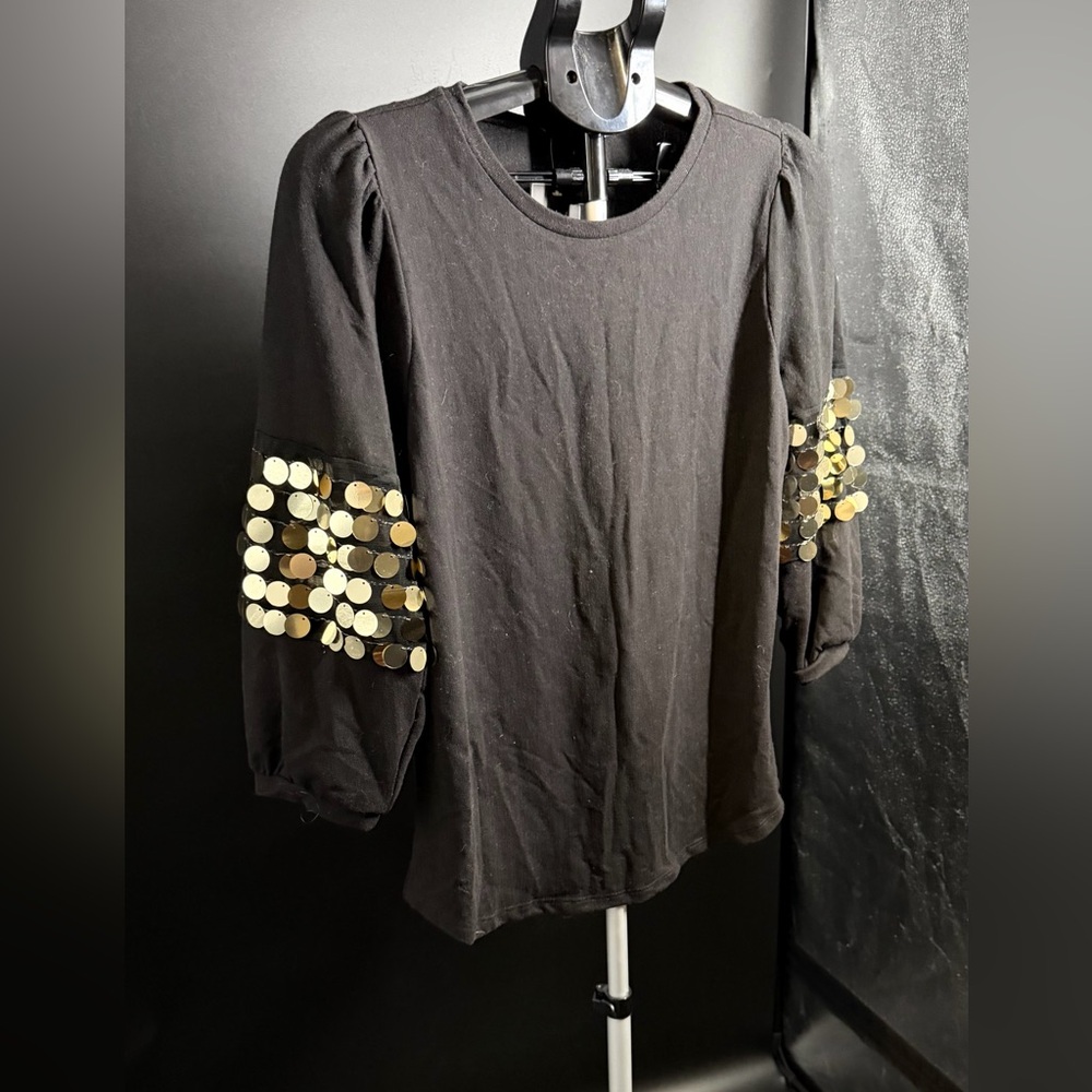 NWT Louise Paris Women Black Stretch Top Adorned With Dazzling Sequins M Medium